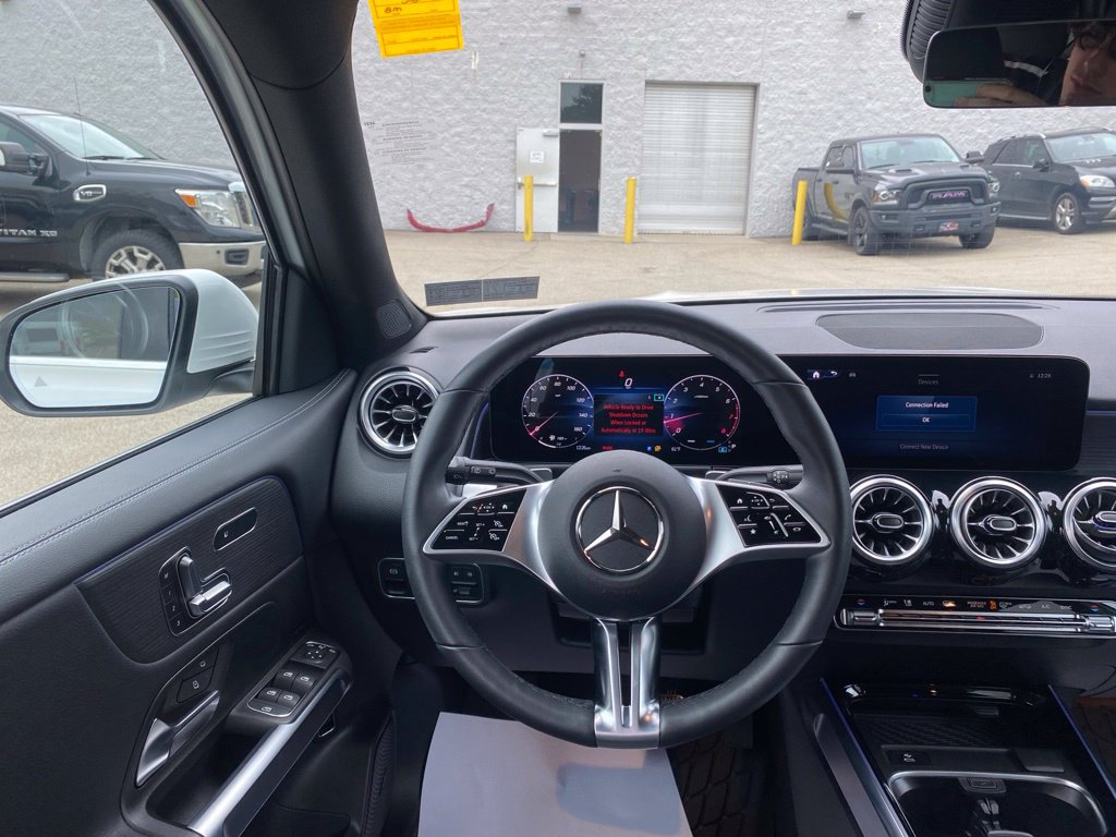 Used 2026 Mercedes-Benz GLB 250 4MATIC image 21