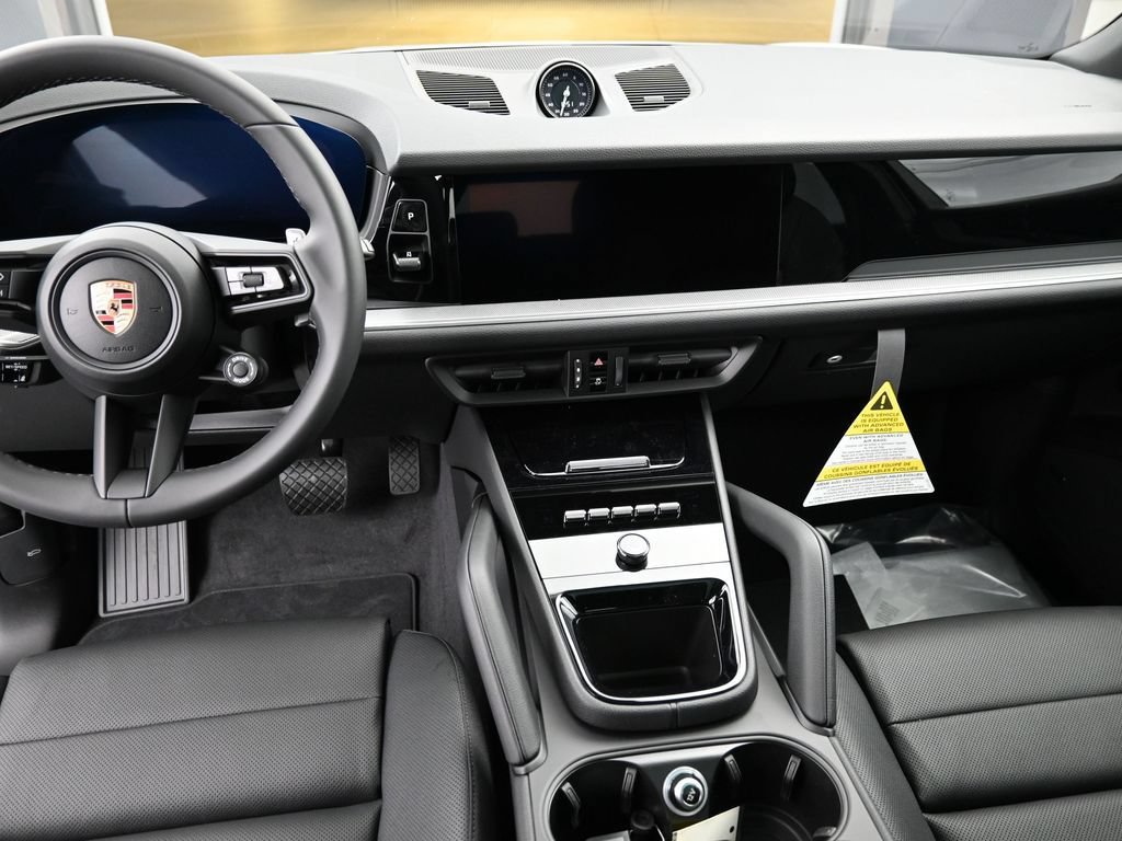 Certified 2026 Porsche Cayenne E-Hybrid AWD/4WD image 6
