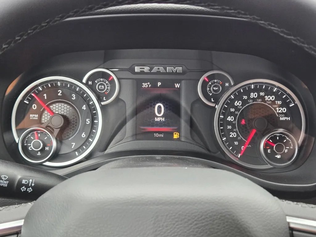 New 2026 RAM 1500 Big Horn AWD/4WD image 18