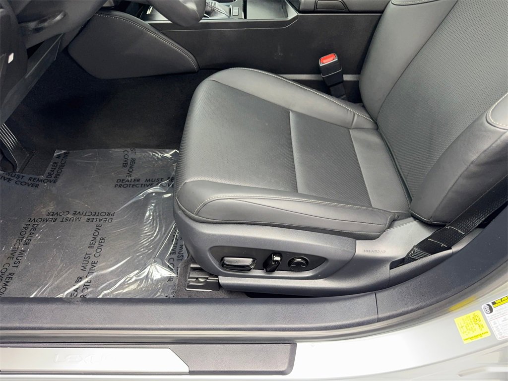 Used 2024 Lexus ES 350 image 25