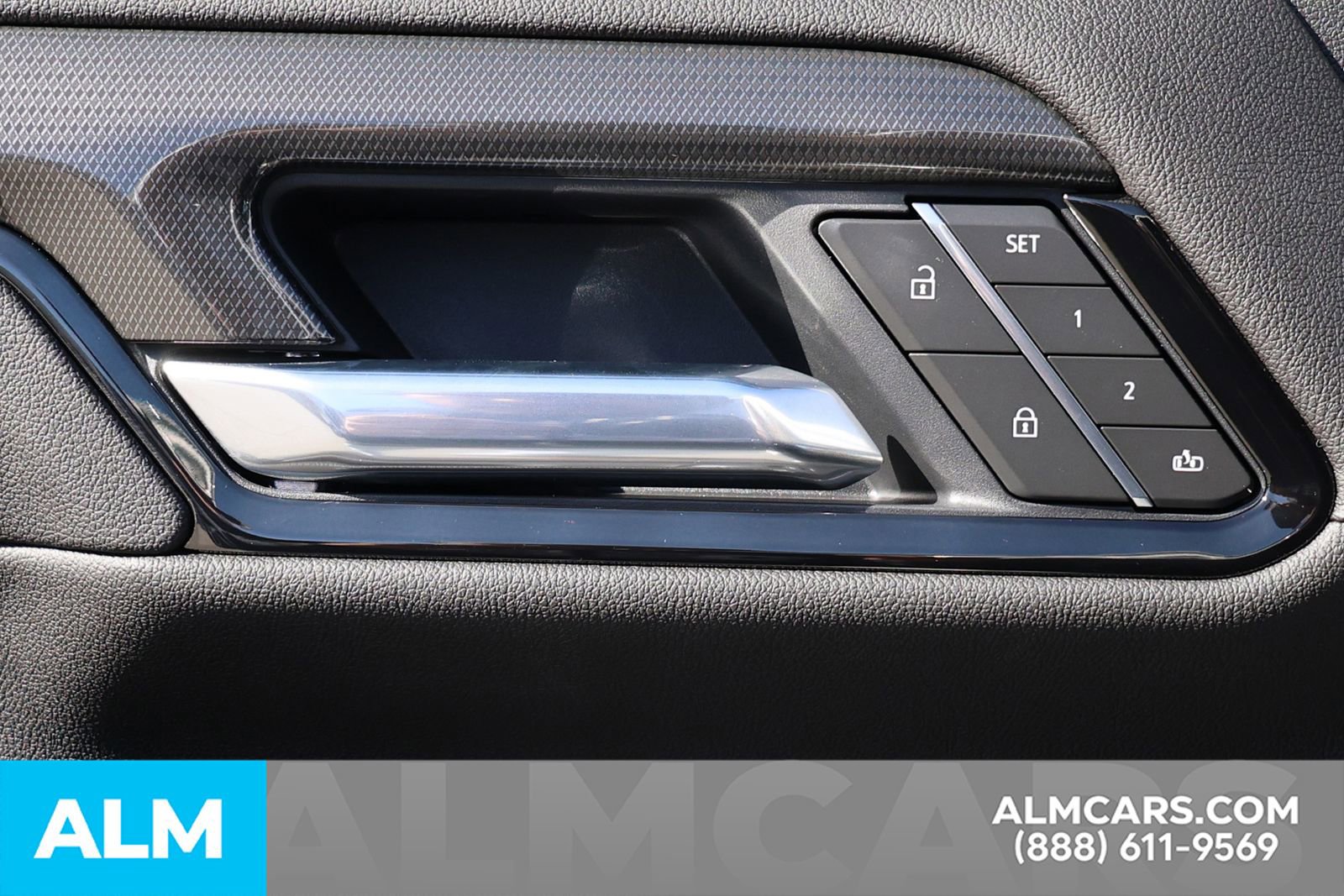 Used 2026 GMC Sierra 2500 AT4 image 42