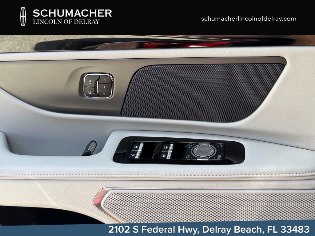 New 2026 Lincoln Nautilus Premier AWD/4WD image 19