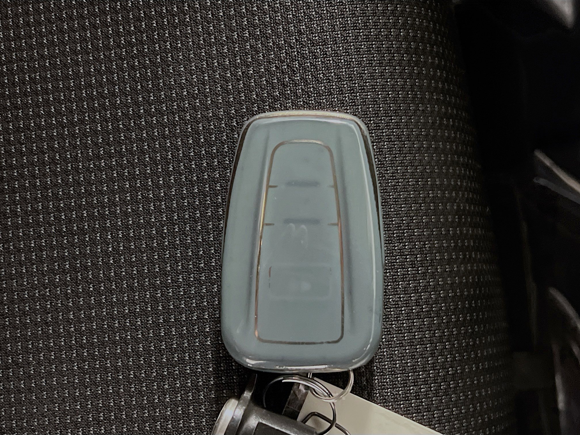 Used 2022 Toyota Prius L Eco image 36