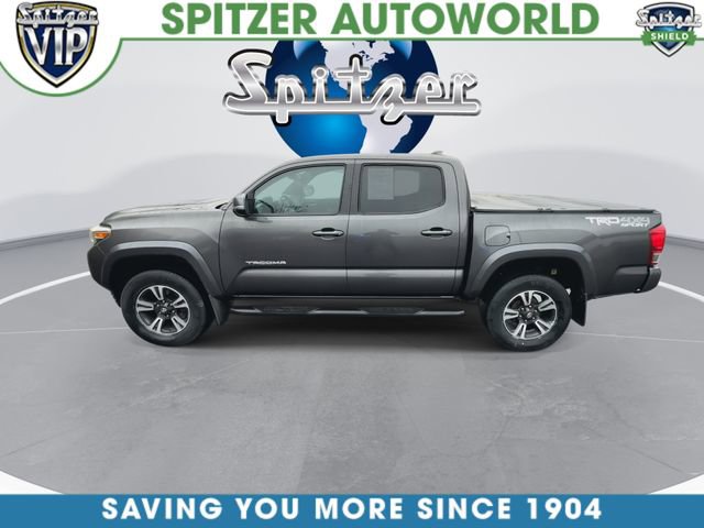 Used 2017 Toyota Tacoma TRD Sport w/ Premium & Technology Package image 7