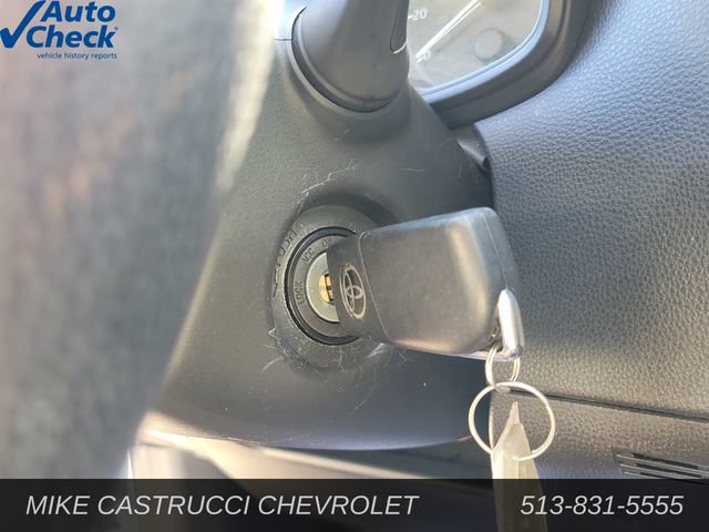 Used 2025 Toyota Corolla LE FWD image 20