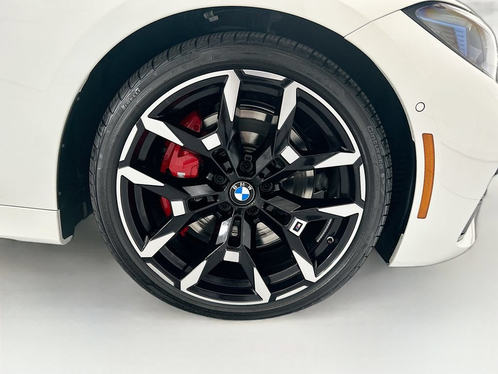 Certified 2026 BMW M440i Convertible w/ Premium Package RWD image 28