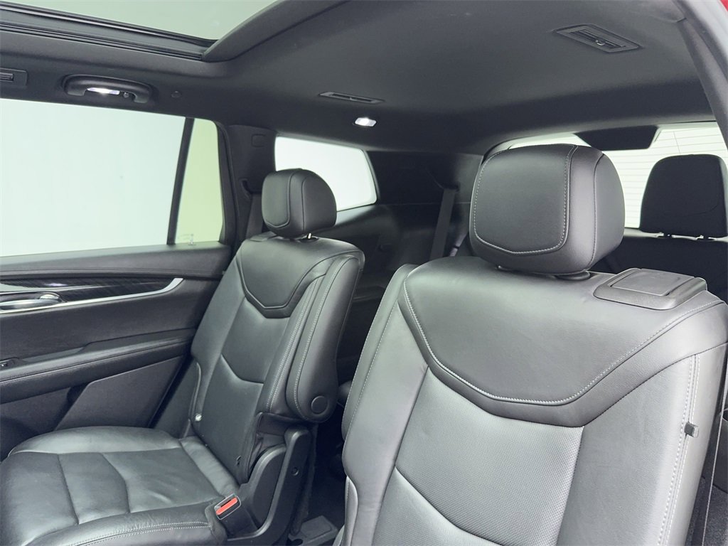 Used 2020 Cadillac XT6 Premium Luxury image 38