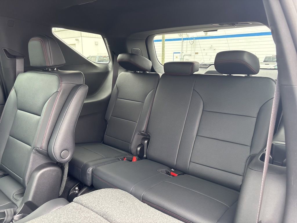 New 2026 Chevrolet Traverse Z71 w/ Driver Confidence Package image 12