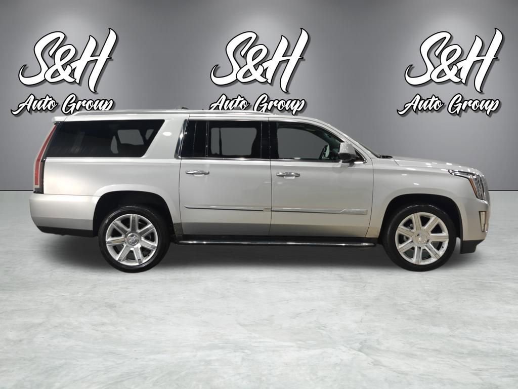 Used 2016 Cadillac Escalade ESV Luxury image 23
