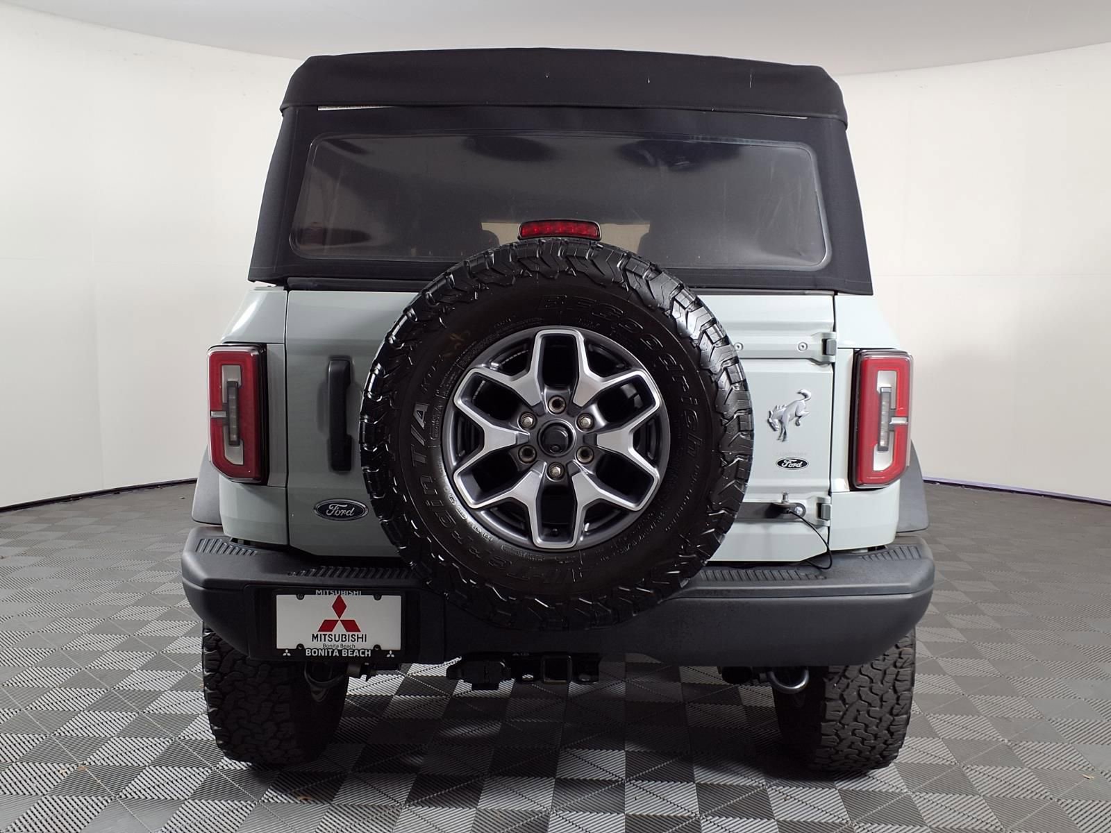 Used 2021 Ford Bronco Badlands image 6