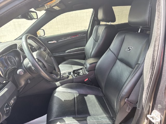 Used 2021 Chrysler 300 S w/ S Model Appearance Package RWD image 9