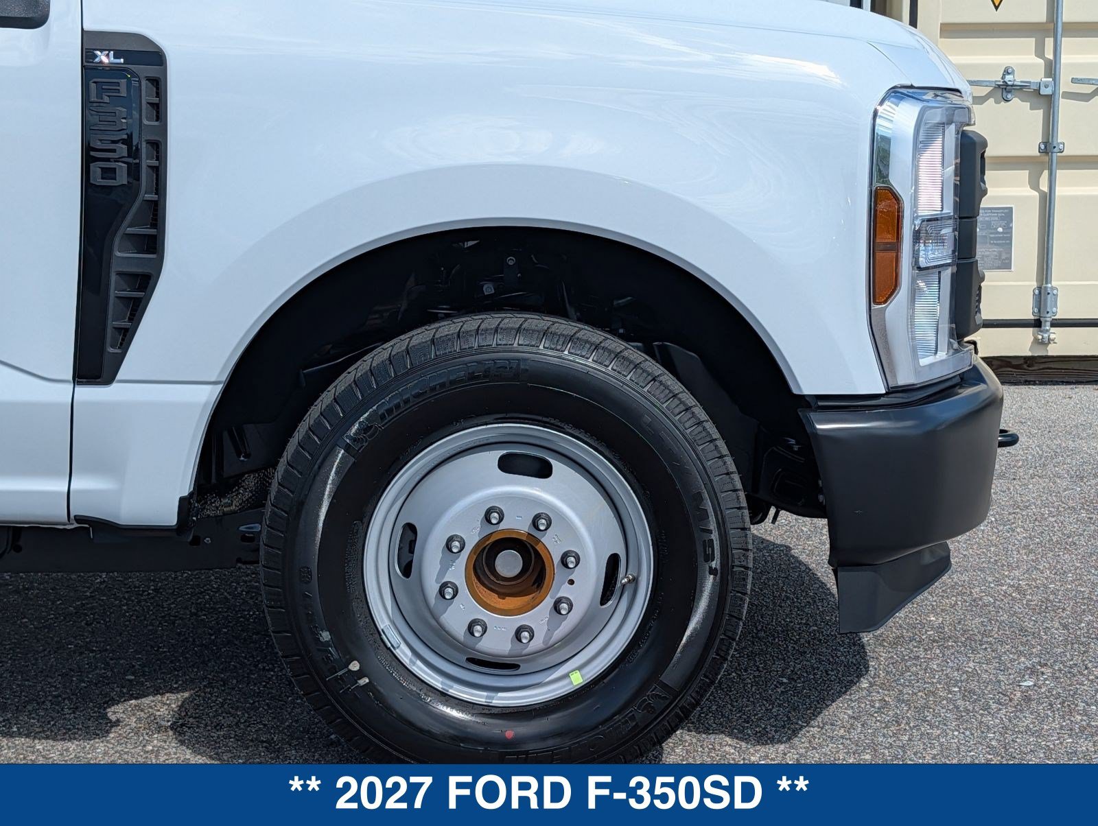 New 2027 Ford F350 XL RWD image 13