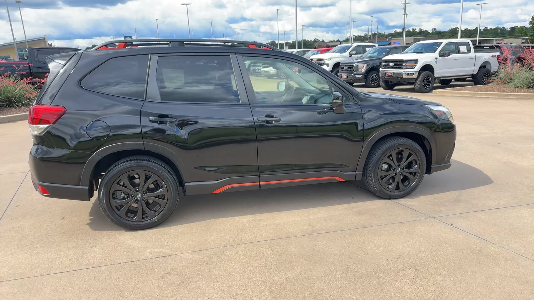 Used 2023 Subaru Forester Sport w/ Popular Package #3 AWD/4WD image 9
