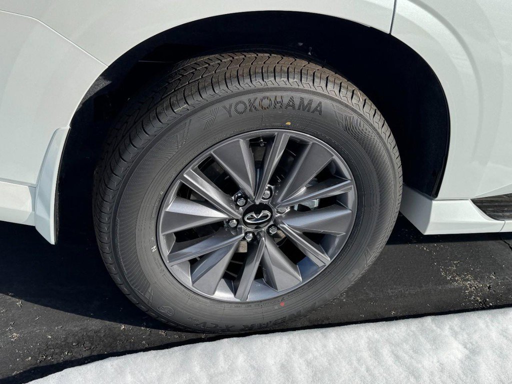 New 2026 INFINITI QX80 Pure w/ Cargo Package image 4