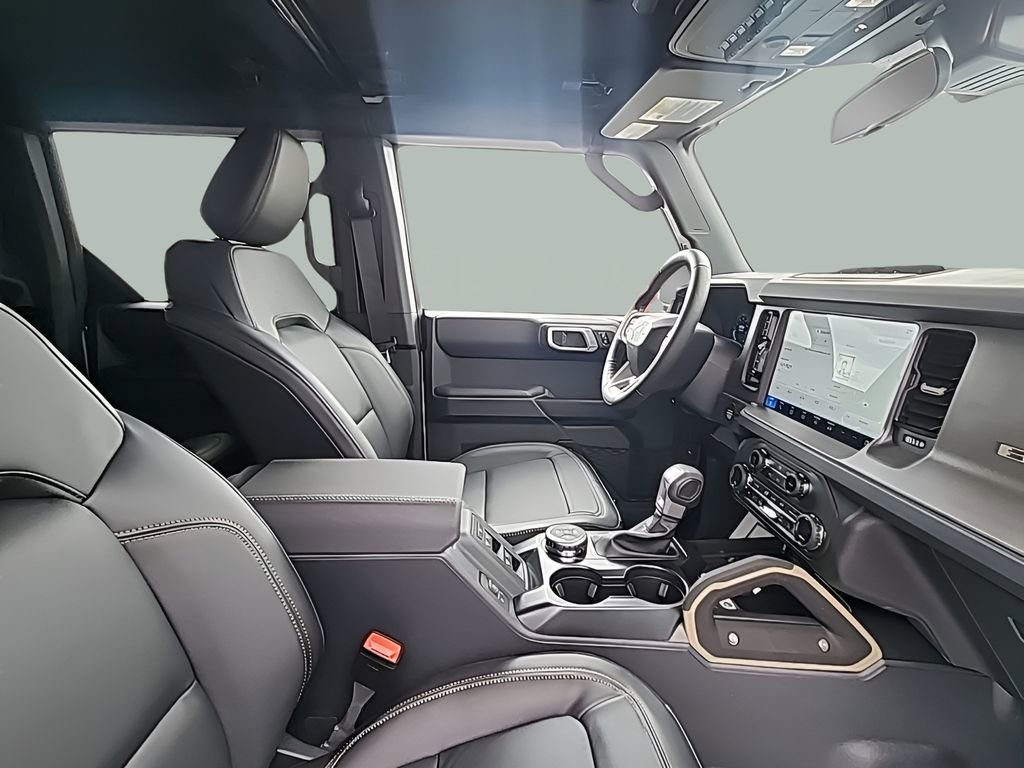 New 2026 Ford Bronco Badlands image 16