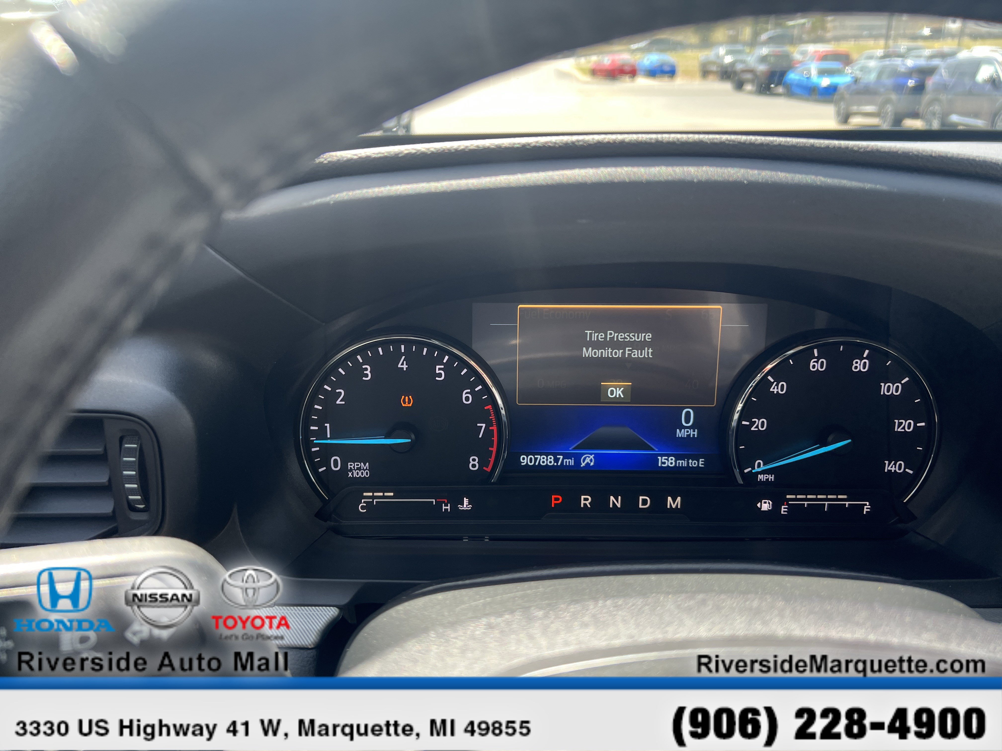 Used 2020 Ford Explorer XLT w/ Class III Trailer Tow Package AWD/4WD image 16