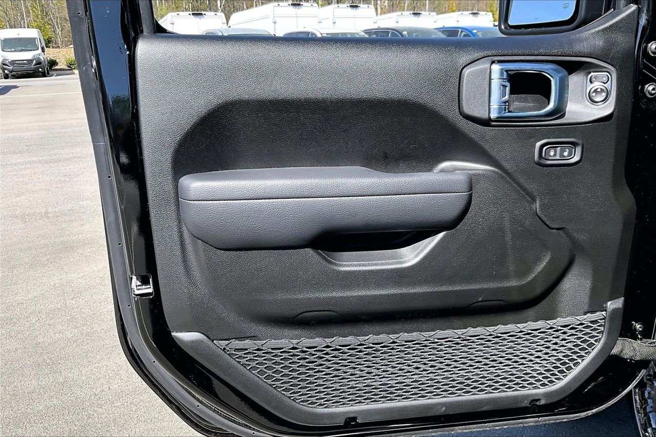 New 2026 Jeep Wrangler Sport S AWD/4WD image 25