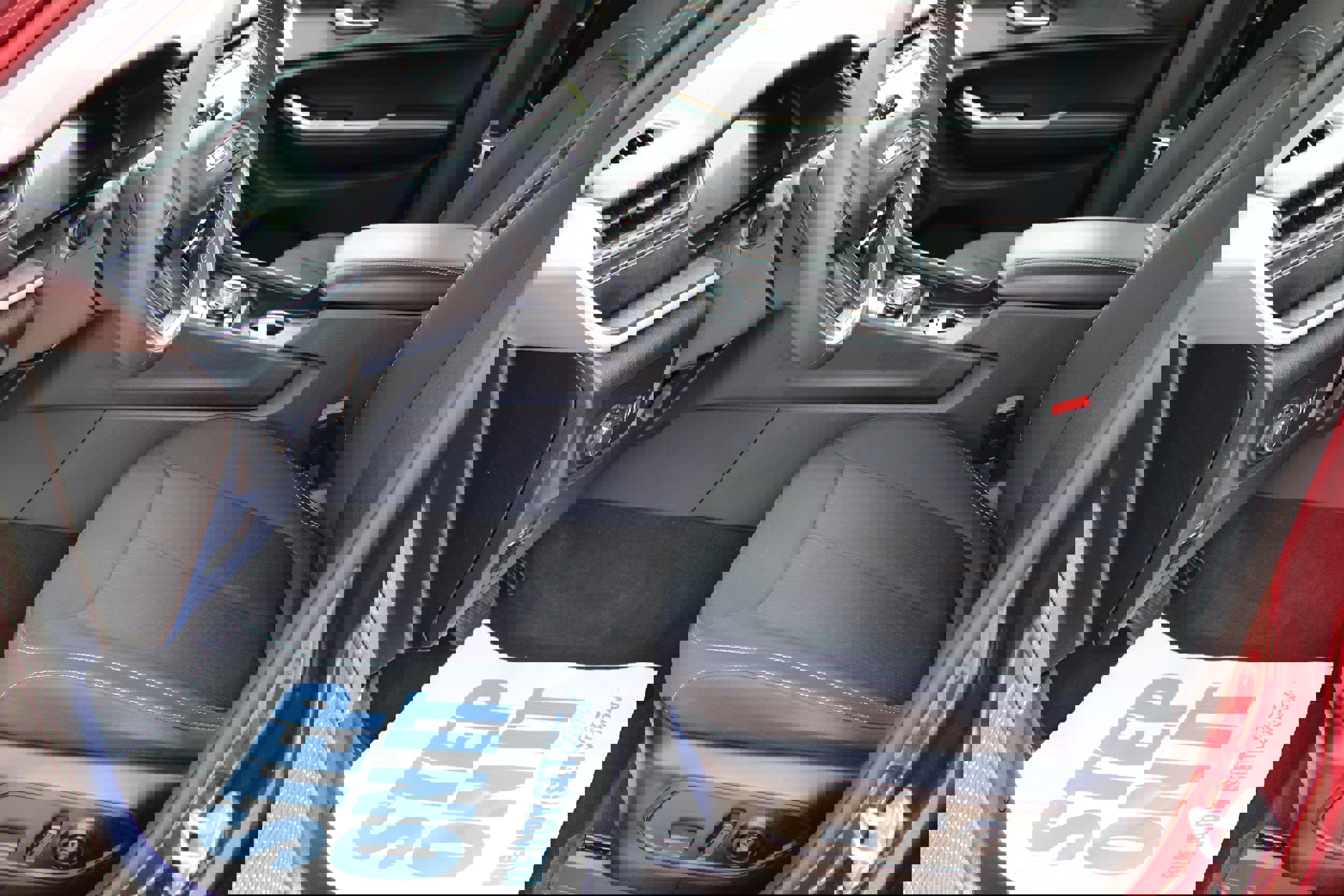 Used 2024 Jeep Grand Cherokee L Laredo image 11