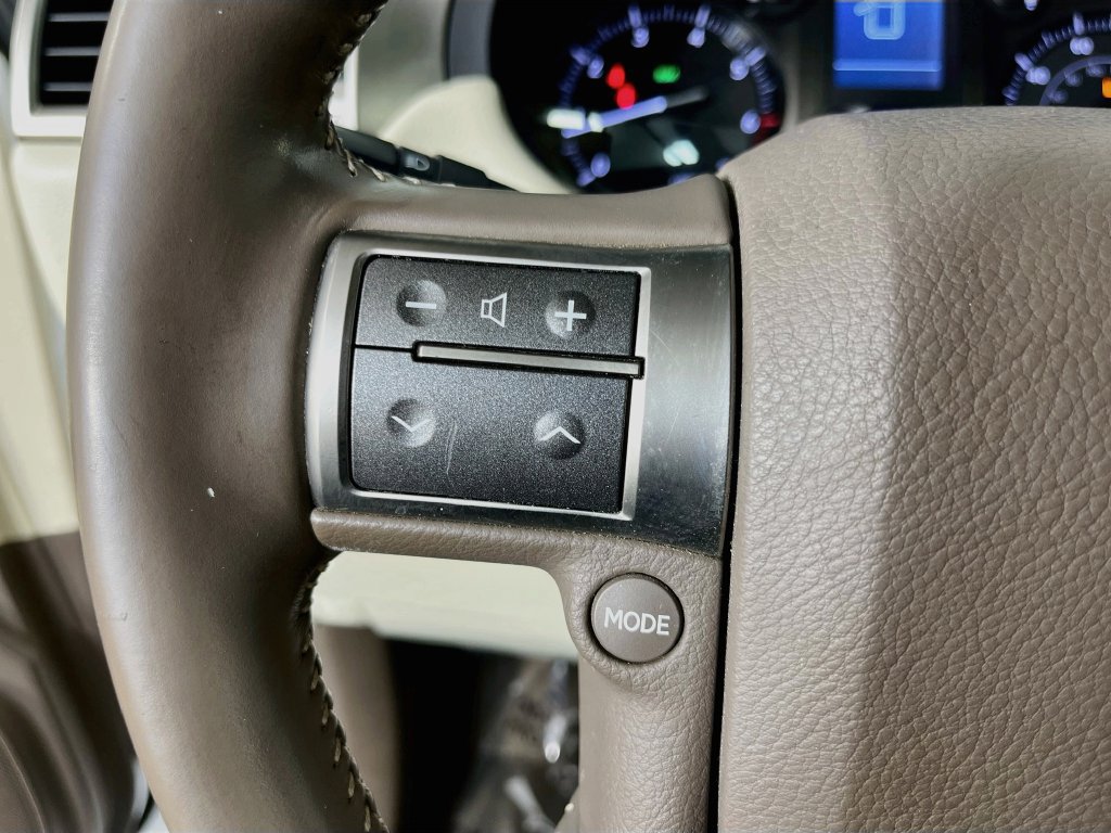 Used 2019 Lexus GX 460 Premium w/ Premium Package AWD/4WD image 14