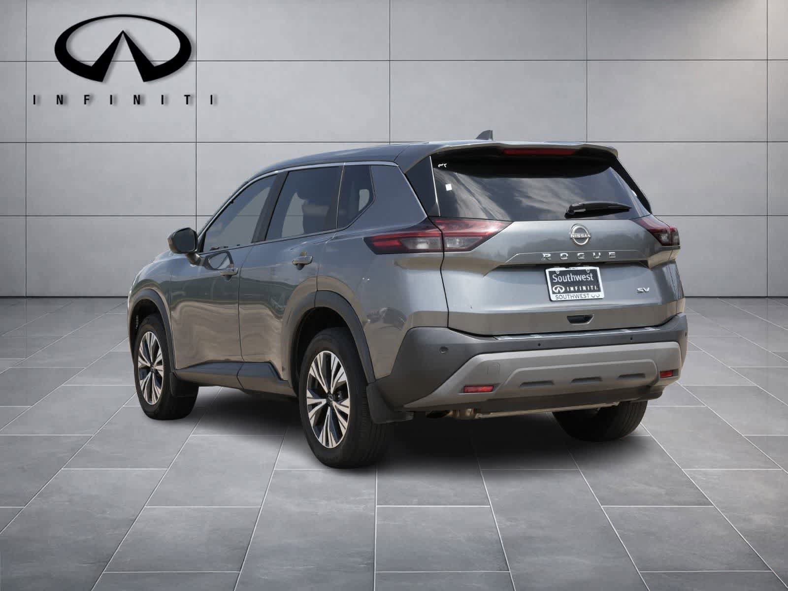 Used 2023 Nissan Rogue SV FWD image 5