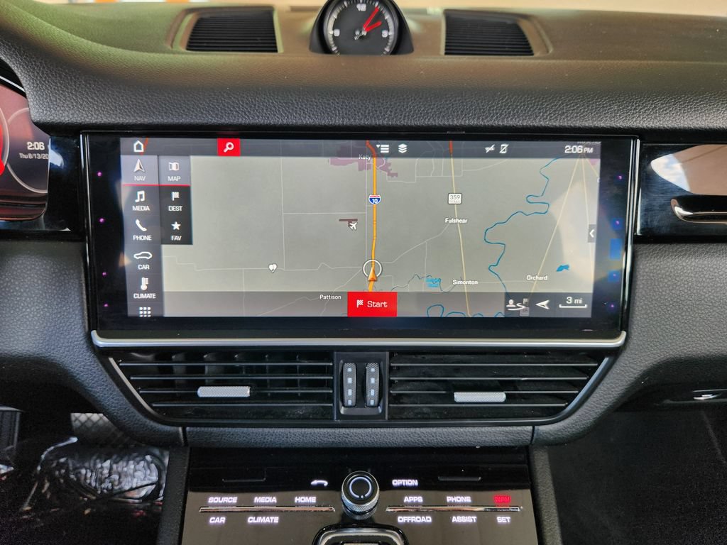 Used 2019 Porsche Cayenne AWD/4WD image 18
