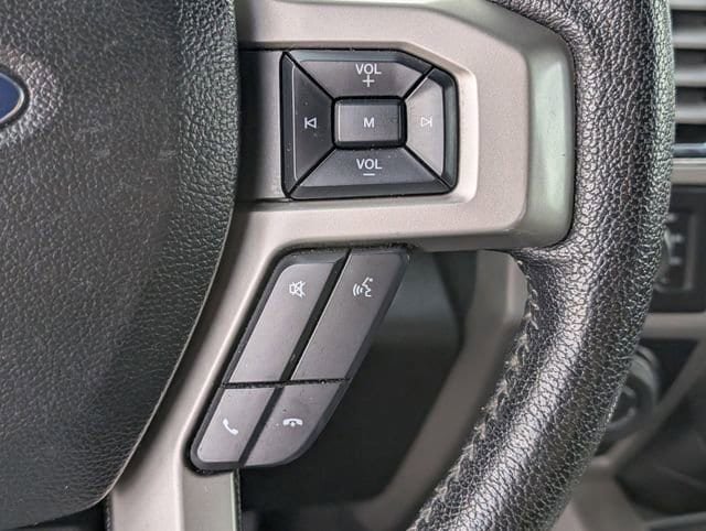 Used 2016 Ford F150 Lariat w/ Equipment Group 502A Luxury AWD/4WD image 22