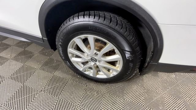 Used 2020 Nissan Rogue S FWD image 14