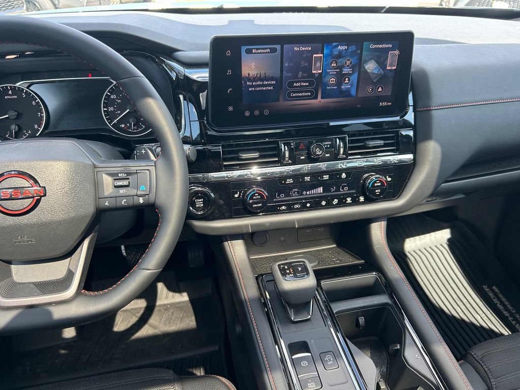 Used 2026 Nissan Pathfinder Rock Creek w/ Rock Creek Premium Package AWD/4WD image 18