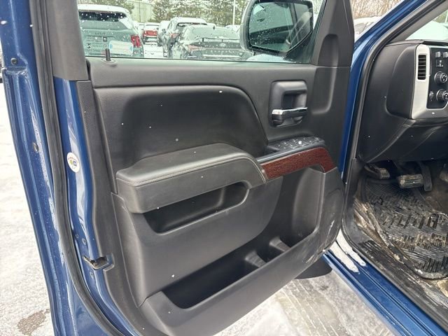 Used 2015 GMC Sierra 1500 SLE w/ SLE Value Package image 9