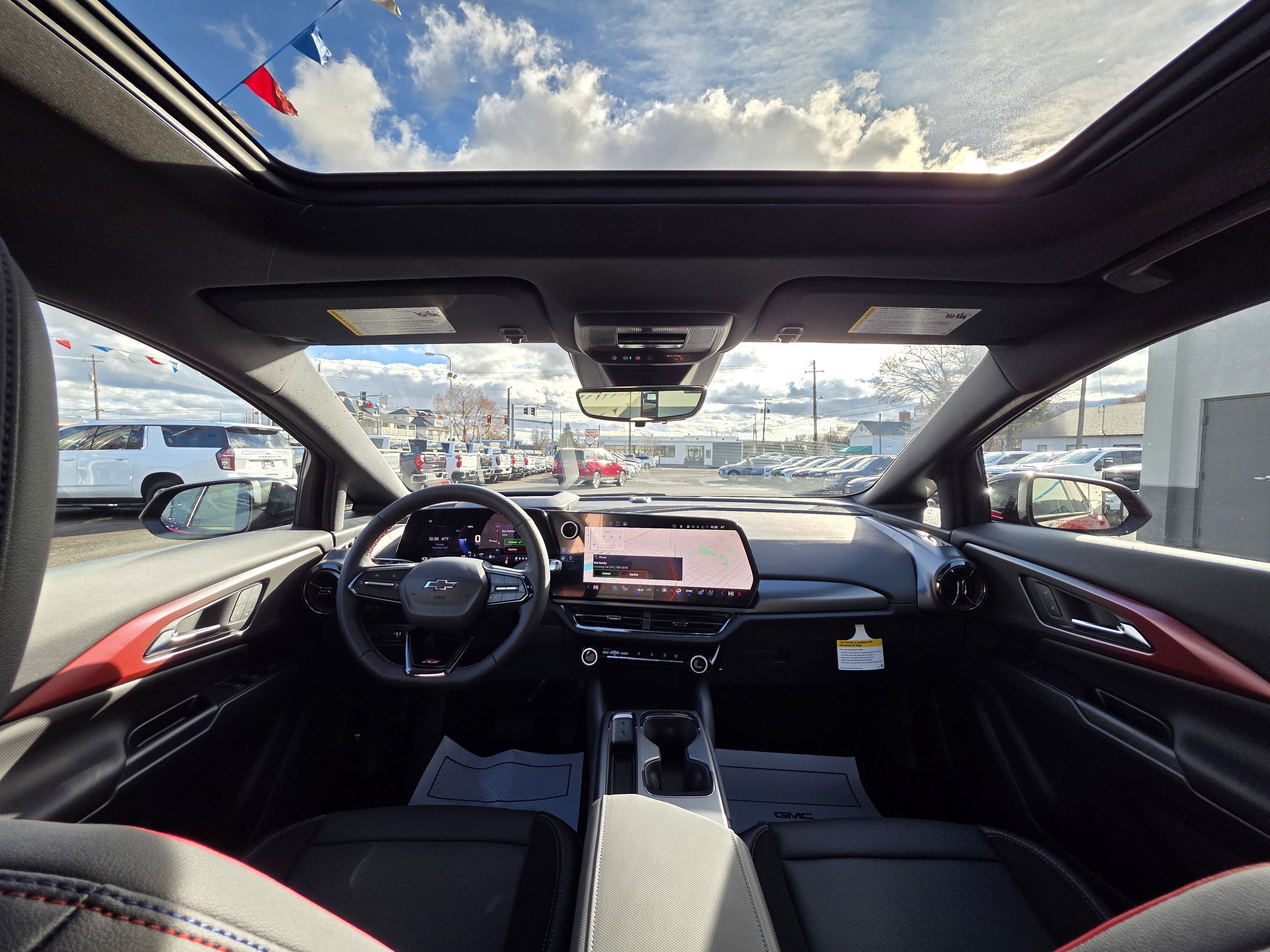 Used 2025 Chevrolet Equinox EV RS image 18