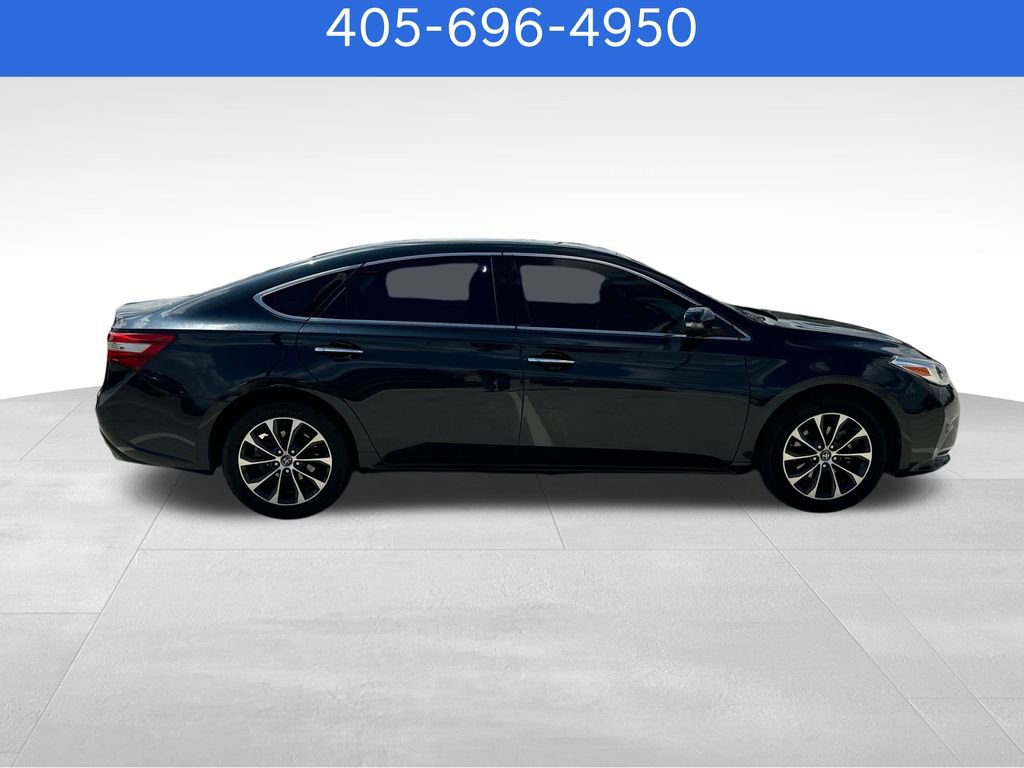 Used 2017 Toyota Avalon XLE FWD image 7