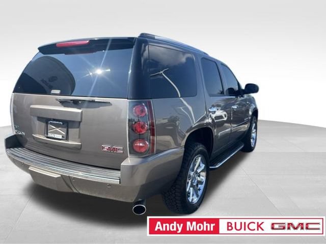 Used 2011 GMC Yukon Denali AWD/4WD image 12