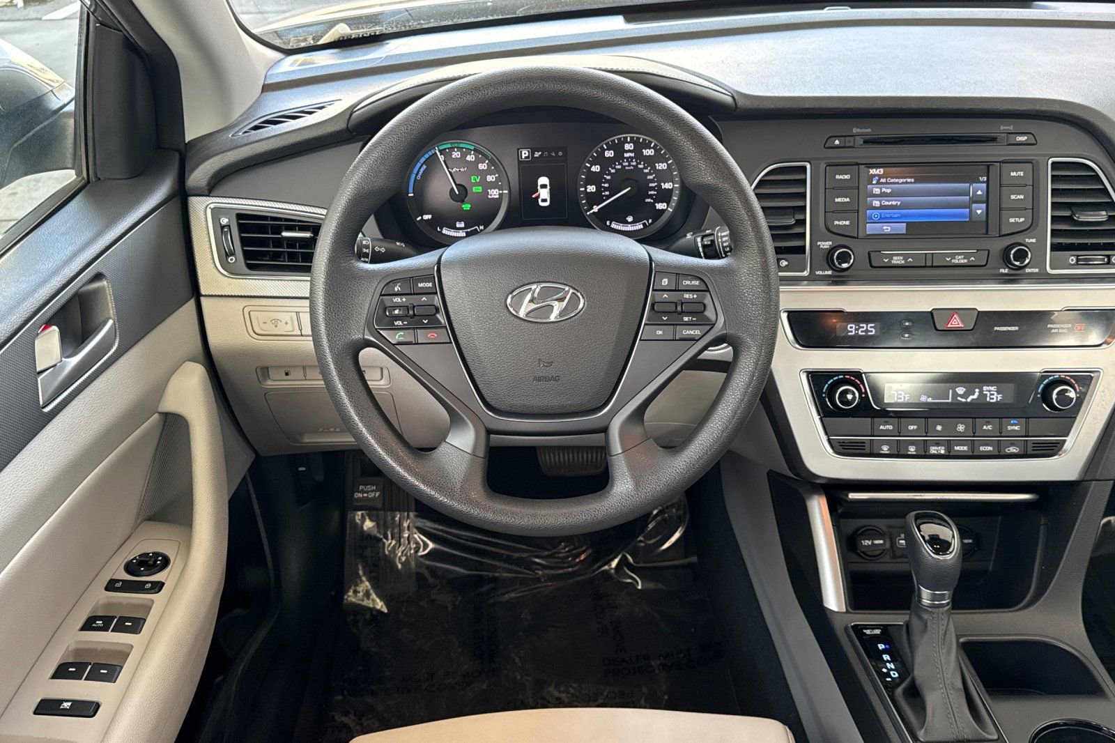 Used 2016 Hyundai Sonata SE image 16