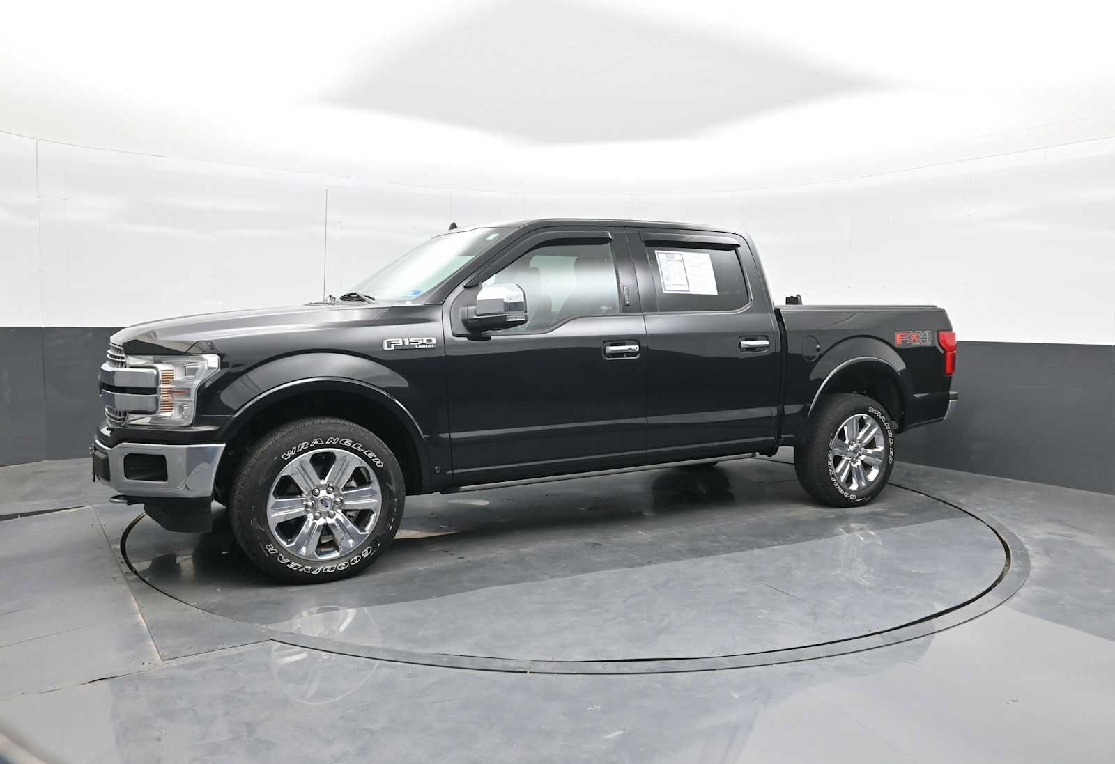 Used 2019 Ford F150 Lariat w/ Equipment Group 502A Luxury
