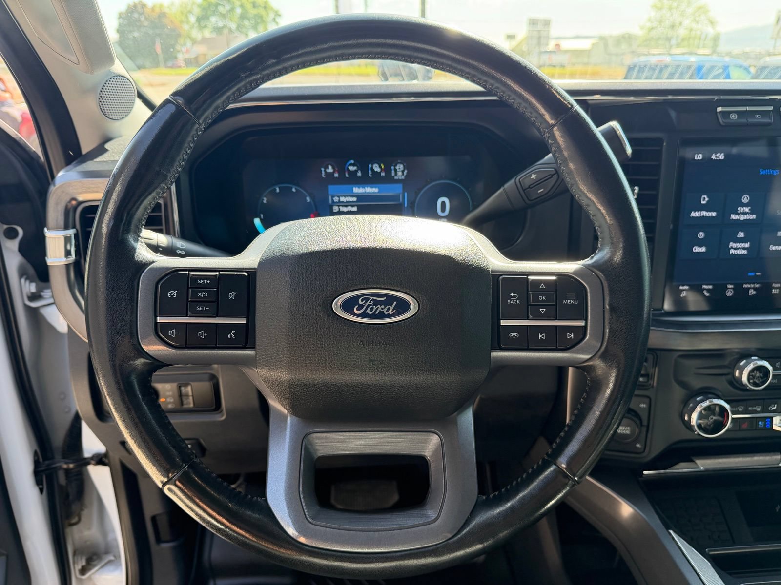 Used 2023 Ford F350 Lariat AWD/4WD image 16