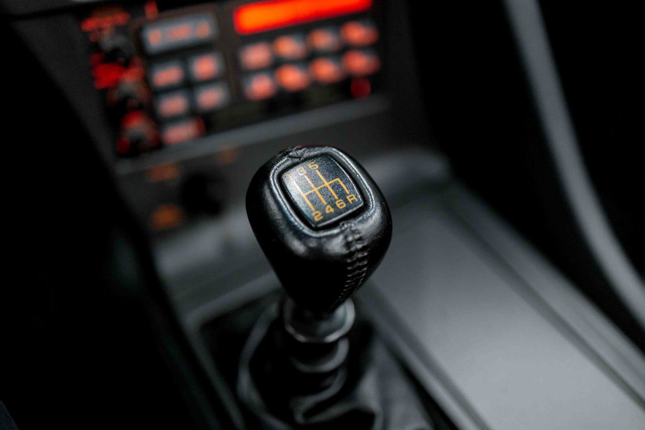 Used 1991 Chevrolet Corvette ZR-1 RWD image 71