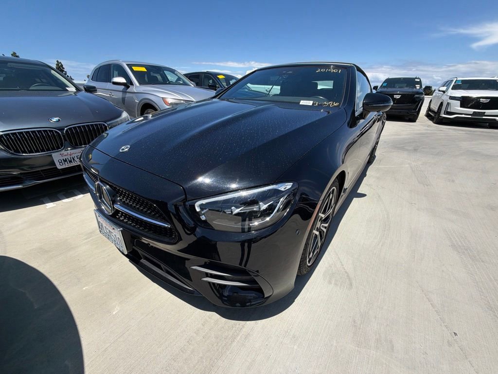 Used 2023 Mercedes-Benz E 450 Cabriolet image 2