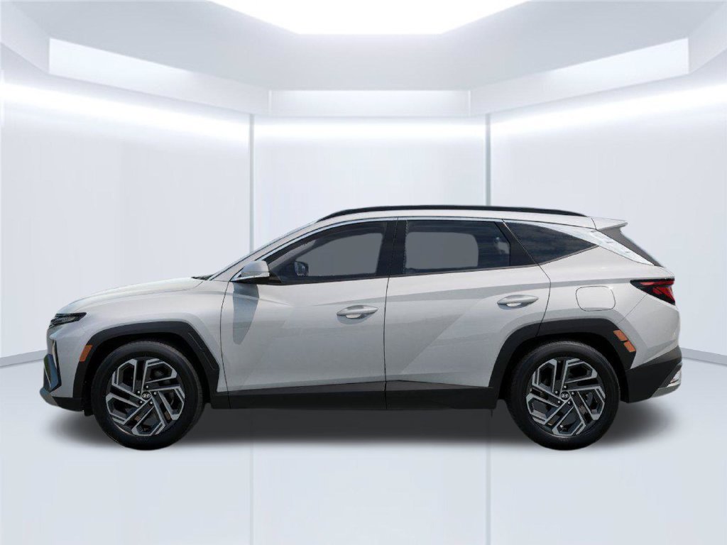 New 2026 Hyundai Tucson SEL Plus FWD image 3