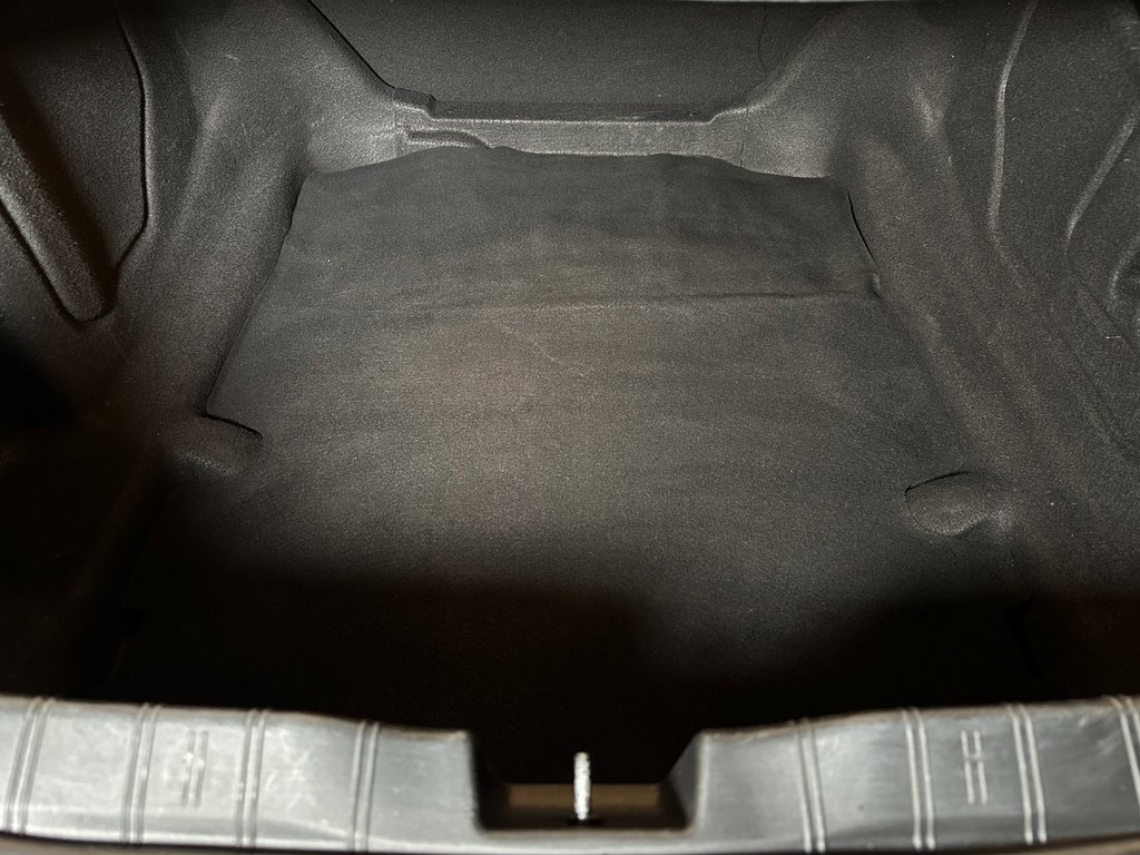 Used 2019 Chevrolet Camaro LS image 20