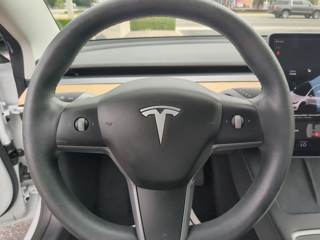 Used 2021 Tesla Model 3 Standard Range Plus RWD image 27