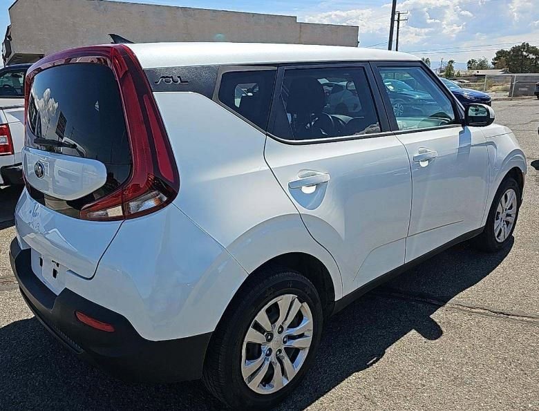 Used 2020 Kia Soul LX image 6