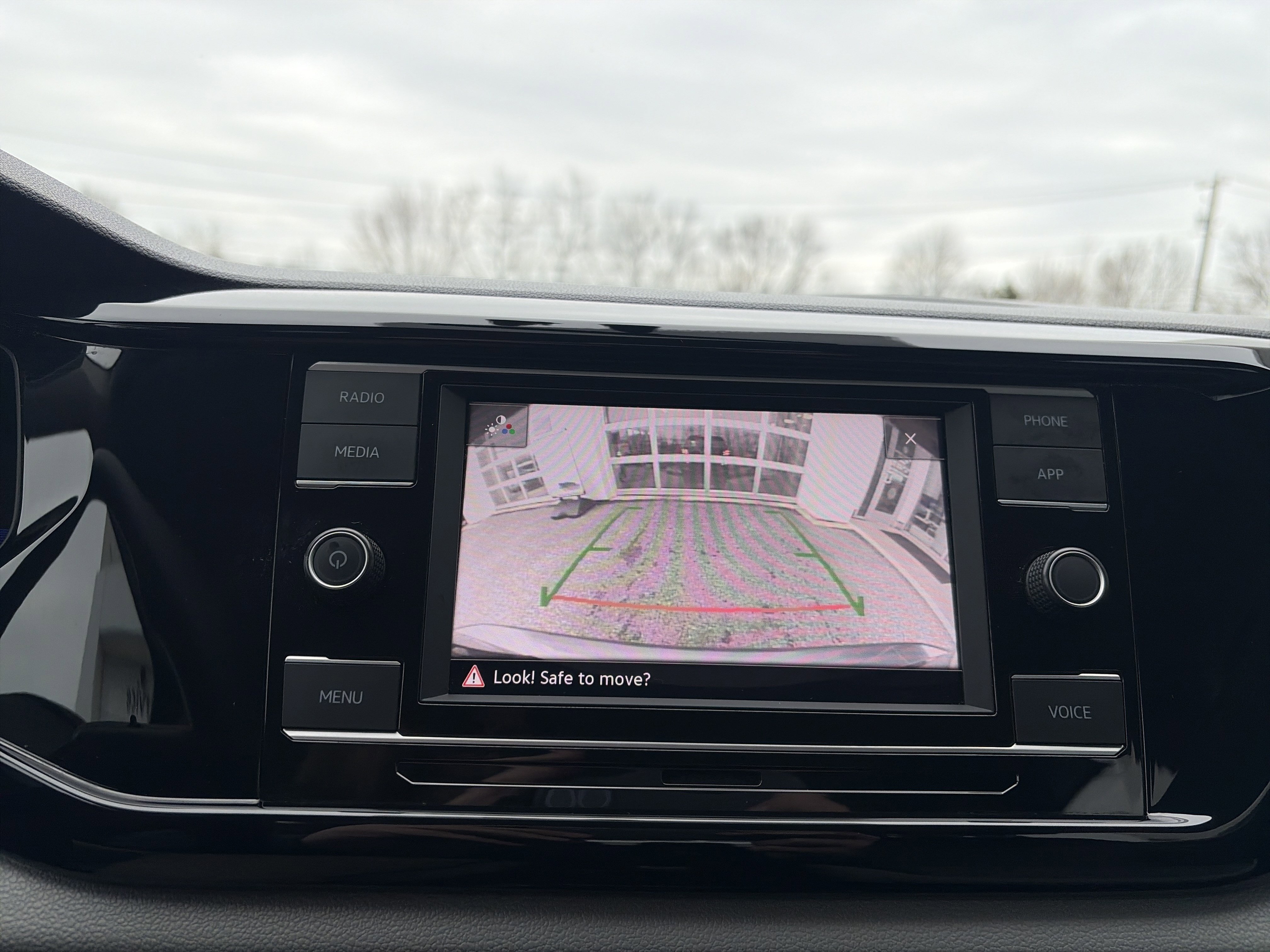 Used 2022 Volkswagen Taos S image 38