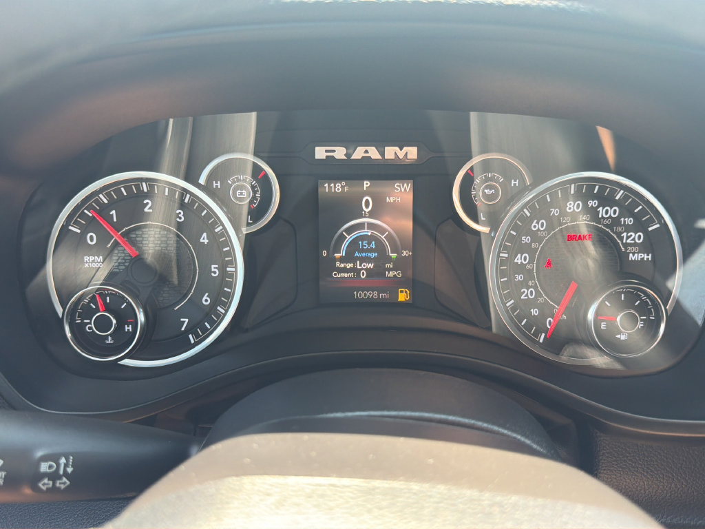 Used 2025 RAM 1500 Big Horn AWD/4WD image 23