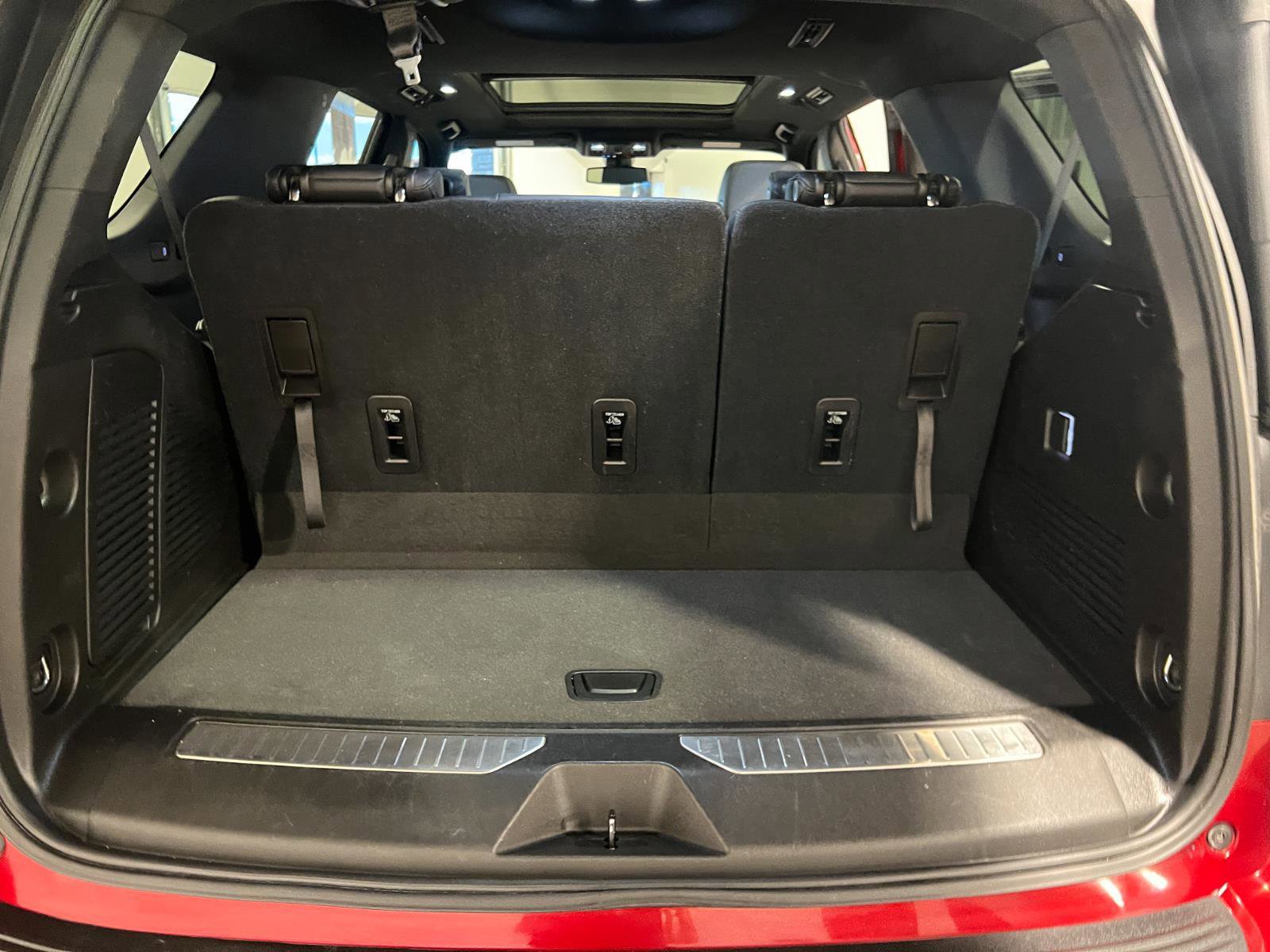 Used 2021 Chevrolet Tahoe Z71 image 34