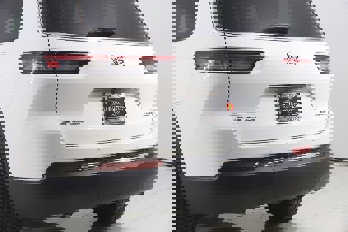 Used 2021 Jeep Grand Cherokee L Limited image 23