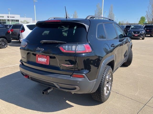 Used 2020 Jeep Cherokee Trailhawk w/ Technology Group AWD/4WD image 6