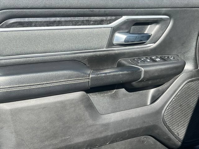 Used 2022 RAM 1500 Big Horn AWD/4WD image 3