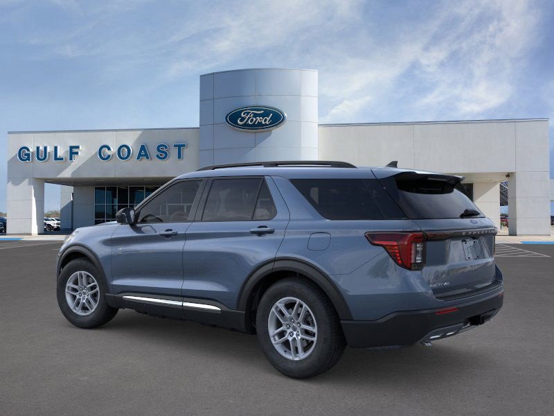New 2025 Ford Explorer Active w/ Active Comfort Package image 4
