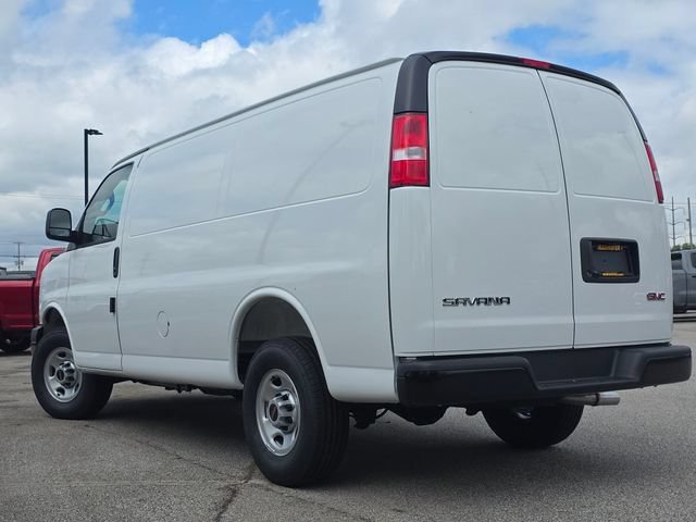 New 2026 GMC Savana 2500 w/ Driver Convenience Package RWD image 11