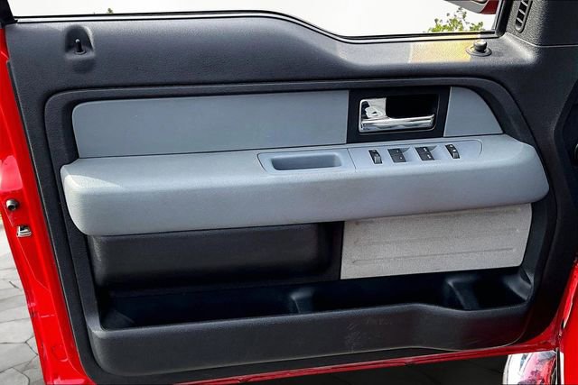 Used 2012 Ford F150 XLT w/ XLT Chrome Pkg image 19